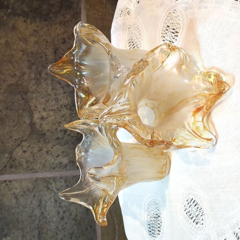 Tulip Lily Murano-style Art Glass lamp shade, set of 3